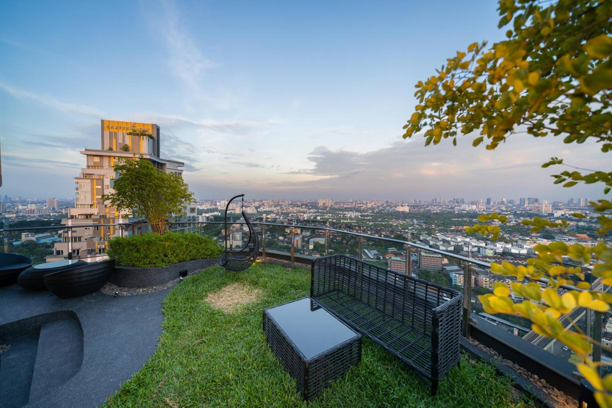 Oakwood Suites Tiwanon Bangkok Nonthaburi Eksteriør billede